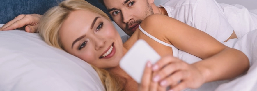 Neue Studie: Deutsche verzichten lieber auf Sex als auf ihr iPhone