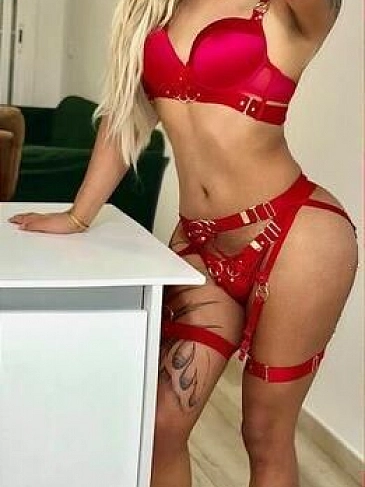 Foto von Valentina: Trans-Escort für Besuche in Köln – Sie sucht Ihn-Anzeige in Köln